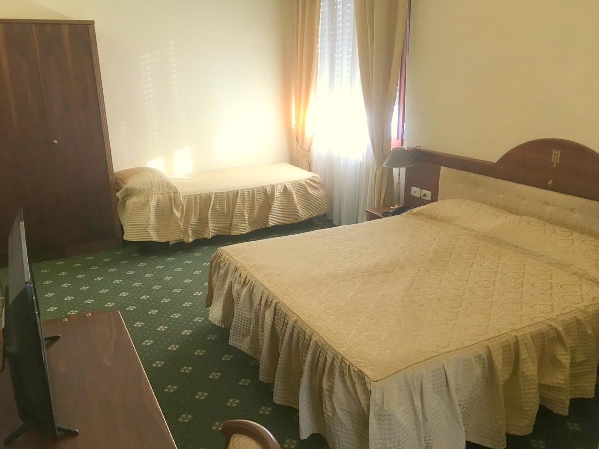Hotel Internazionale Gorizia Esterno foto
